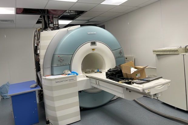 Новый МР томограф 3 тесла в процессе установки